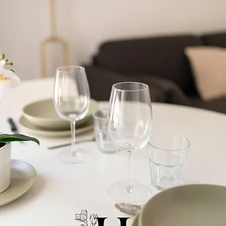 Calme Avec Terrasse Apartment